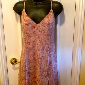 Lulu's Pink Sleeveless V-Neck Gown